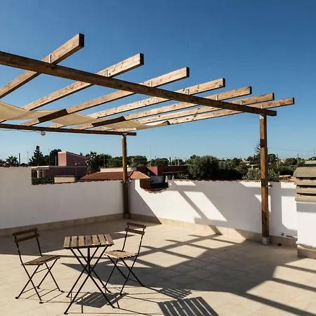 Villa Manta Bianca Siracusa Sicily Plemmirio...