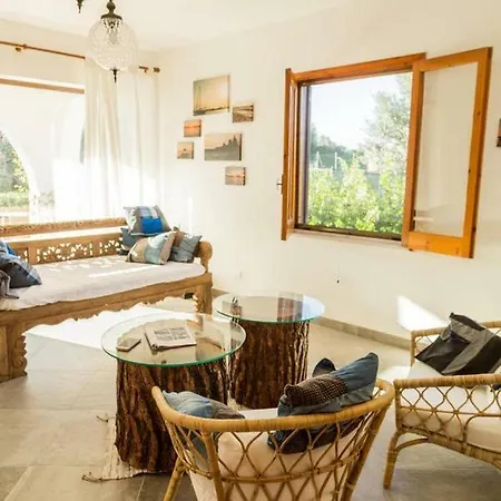 Villa Manta Bianca Siracusa Sicily Plemmirio... *
